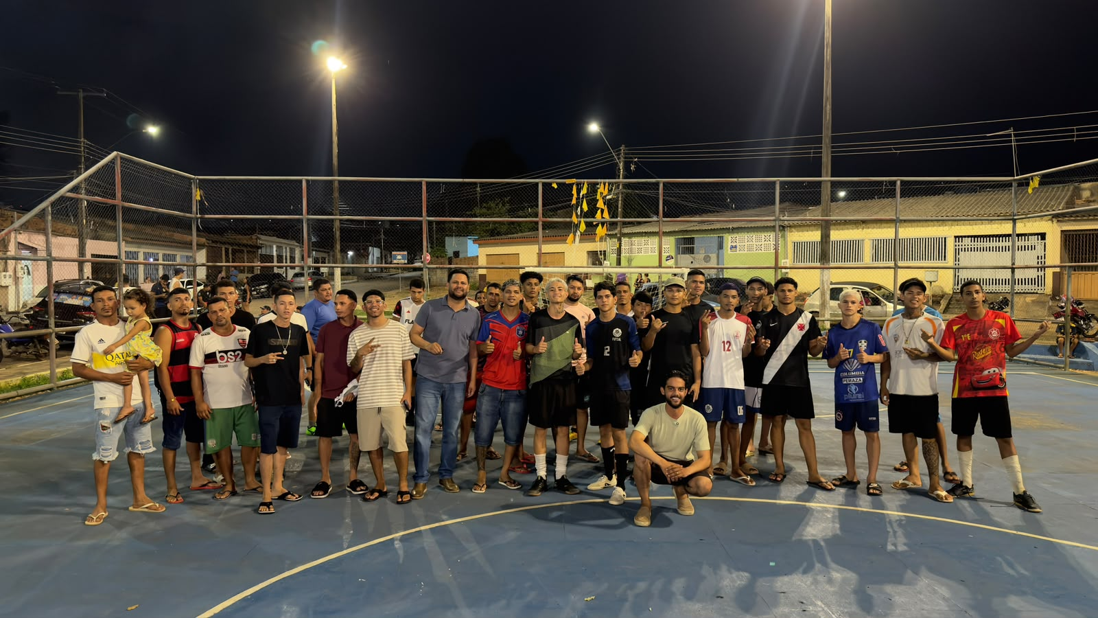 Em agenda com jovens da Zona Norte, Samuel Costa apresenta propostas para educação e esporte